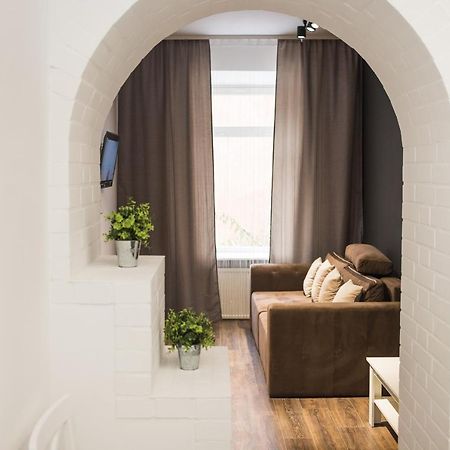 Modern Apartment Лвив Екстериор снимка
